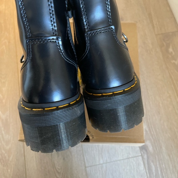 Dr. Martens Jadon Alt Black Leather Boots with Steel Toe - Picture 5 of 11